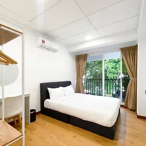 Hotel Lili By The, George Town